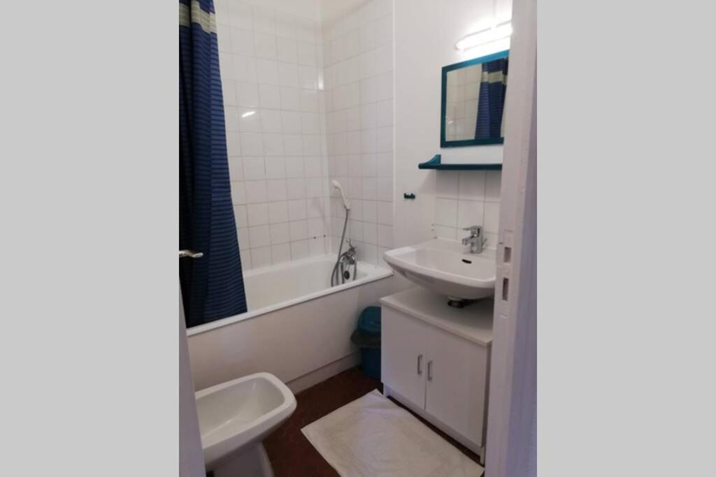 Appartement Soleil Levant - Acces Direct Plage - Terrasse - Une Chambre - Proche Commerces Le Barcares Bagian luar foto