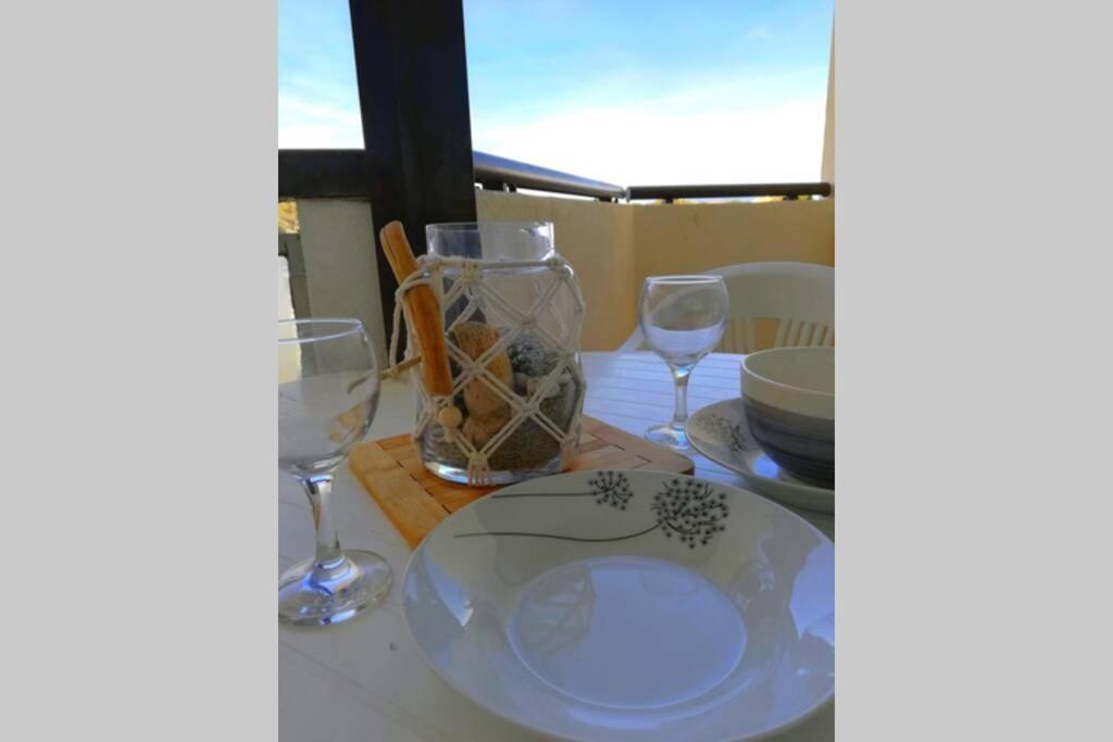Appartement Soleil Levant - Acces Direct Plage - Terrasse - Une Chambre - Proche Commerces Le Barcares Bagian luar foto
